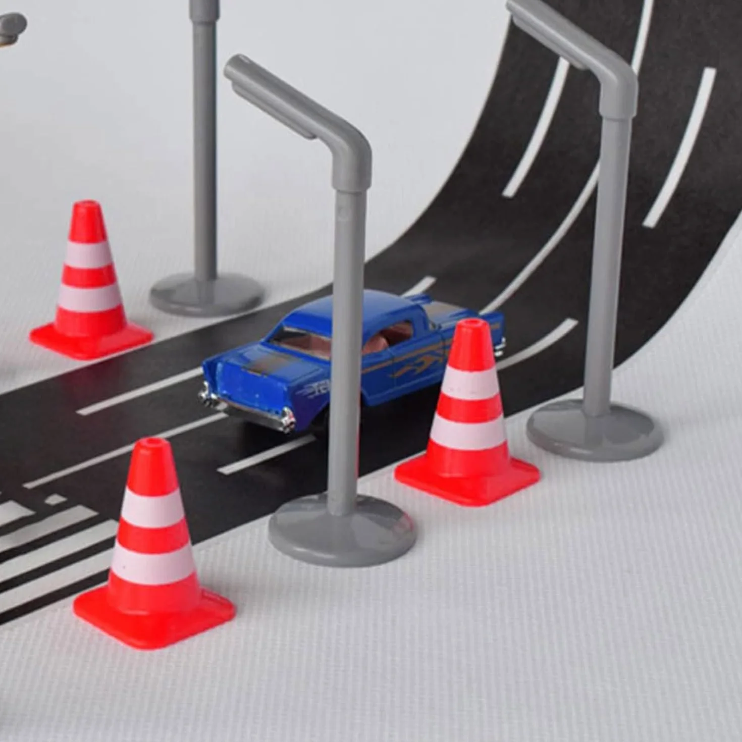 Mini Cônes de Signalisation en Plastique 30 Pièces pour Enfants Jeu de Construction