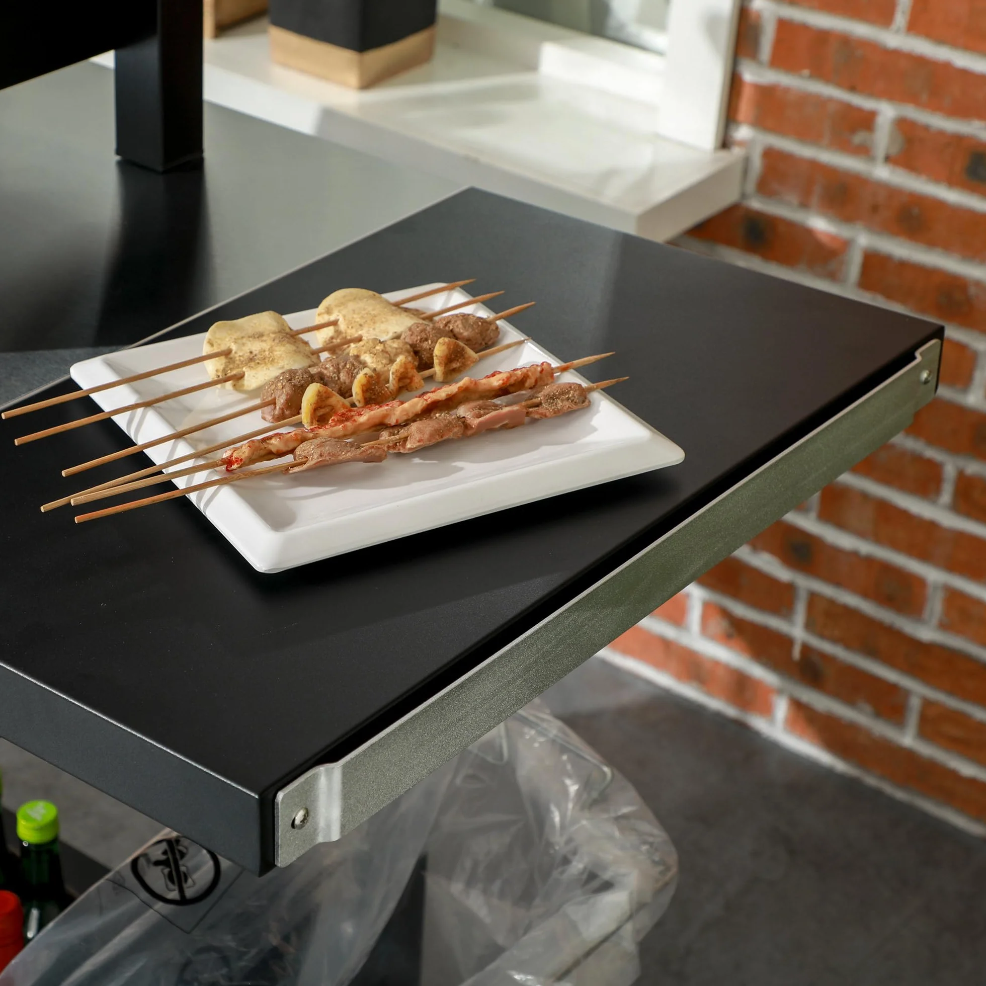 Outsunny Chariot Desserte Barbecue Plancha INOX 3 Étages 6 Crochets Tablette Rabattable 2 Roulettes