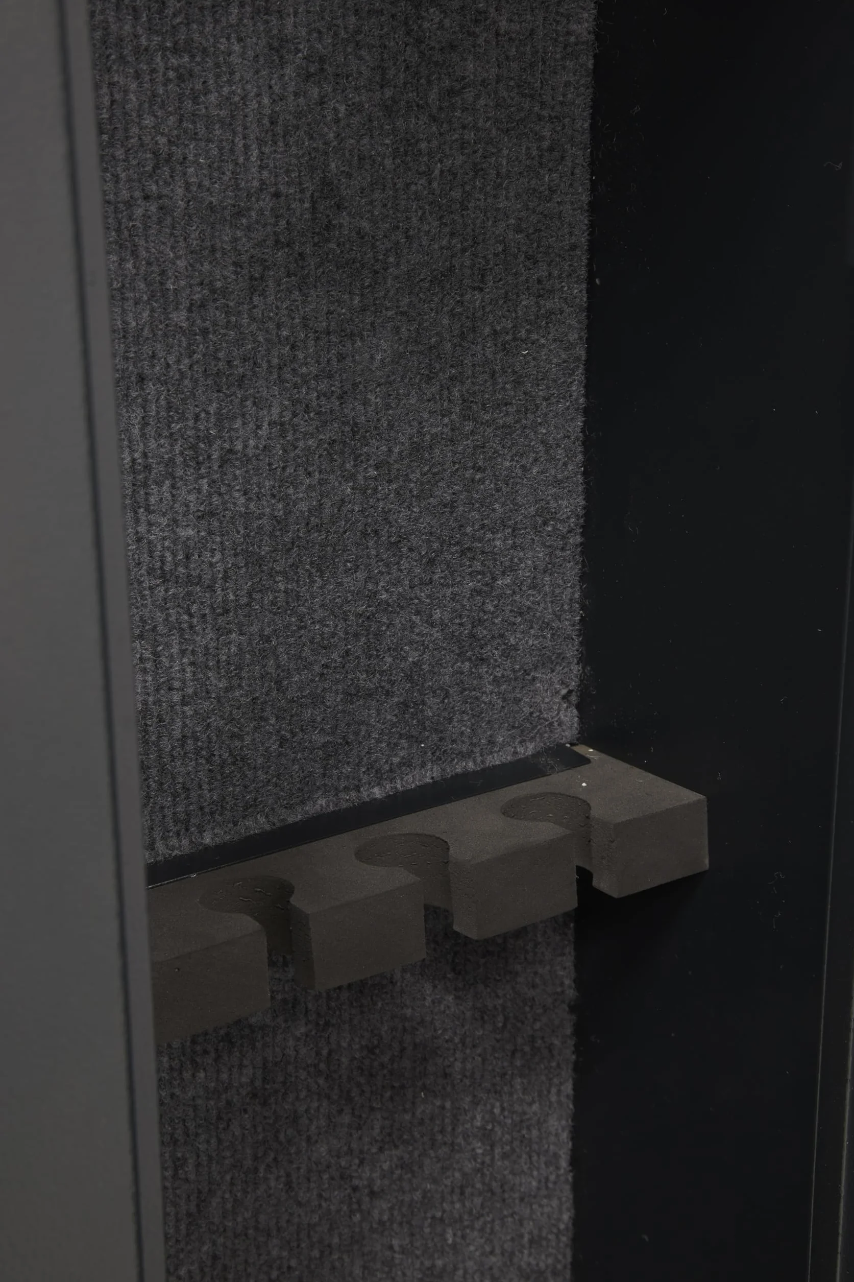 ARREGUI Braco ARM050835 Armoire à 5 Fusils en Acier avec Alarme | Ouverture à code ou empreinte digitale | Coffre-fort avec lecteur biométrique | FRANCE, BELGIQUE, ITALIE : valide toutes armes à feu