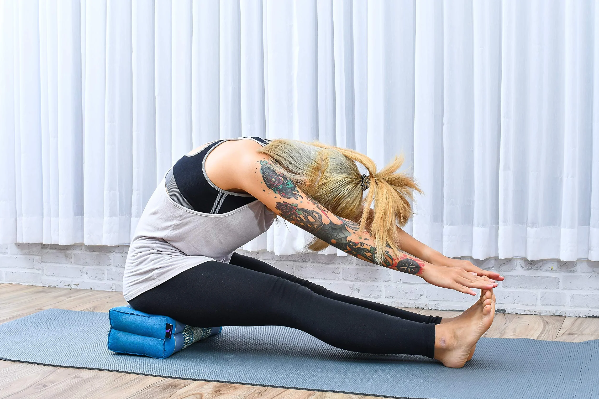 Leewadee Coussin Bloc de Yoga - Kapok Coussin de Soutien pour Yoga, Méditation & Détente