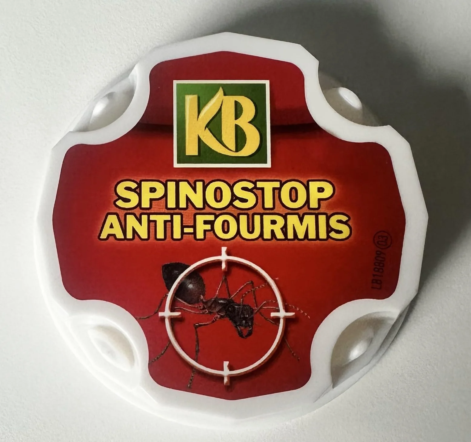 KB HOME DEFENSE Spinostop Anti-Fourmis Appâts 4x10g – Élimine Nid Larves – Spinosad Intérieur Extérieur