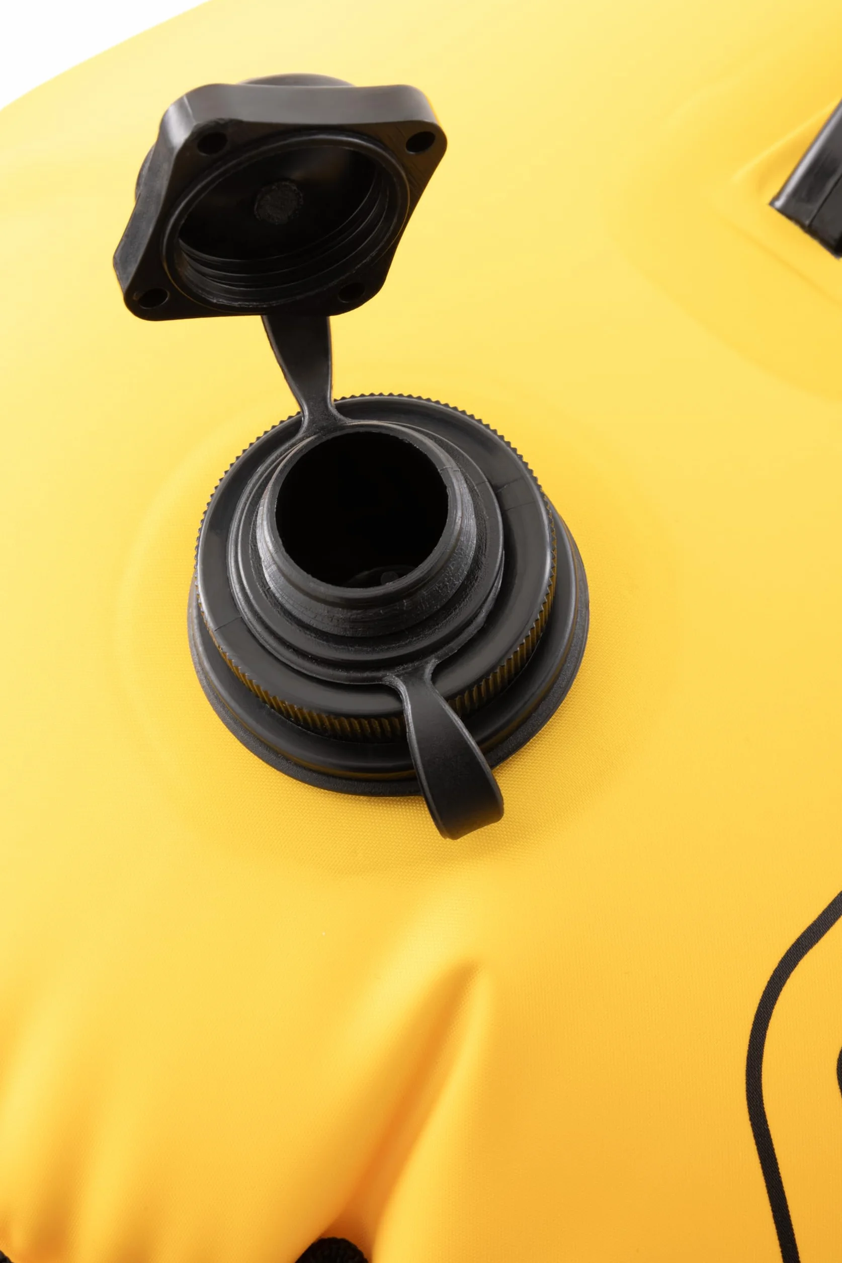 Cressi Glide Pro Swim Buoy 28L Yellow - Bouée Jaune de Signalisation, Gonflable, Haute Visibilité et Pratique, pour Les Nageurs, Plongeurs et Triathlètes Lors d'Activités en Mer ou en Eaux Libres