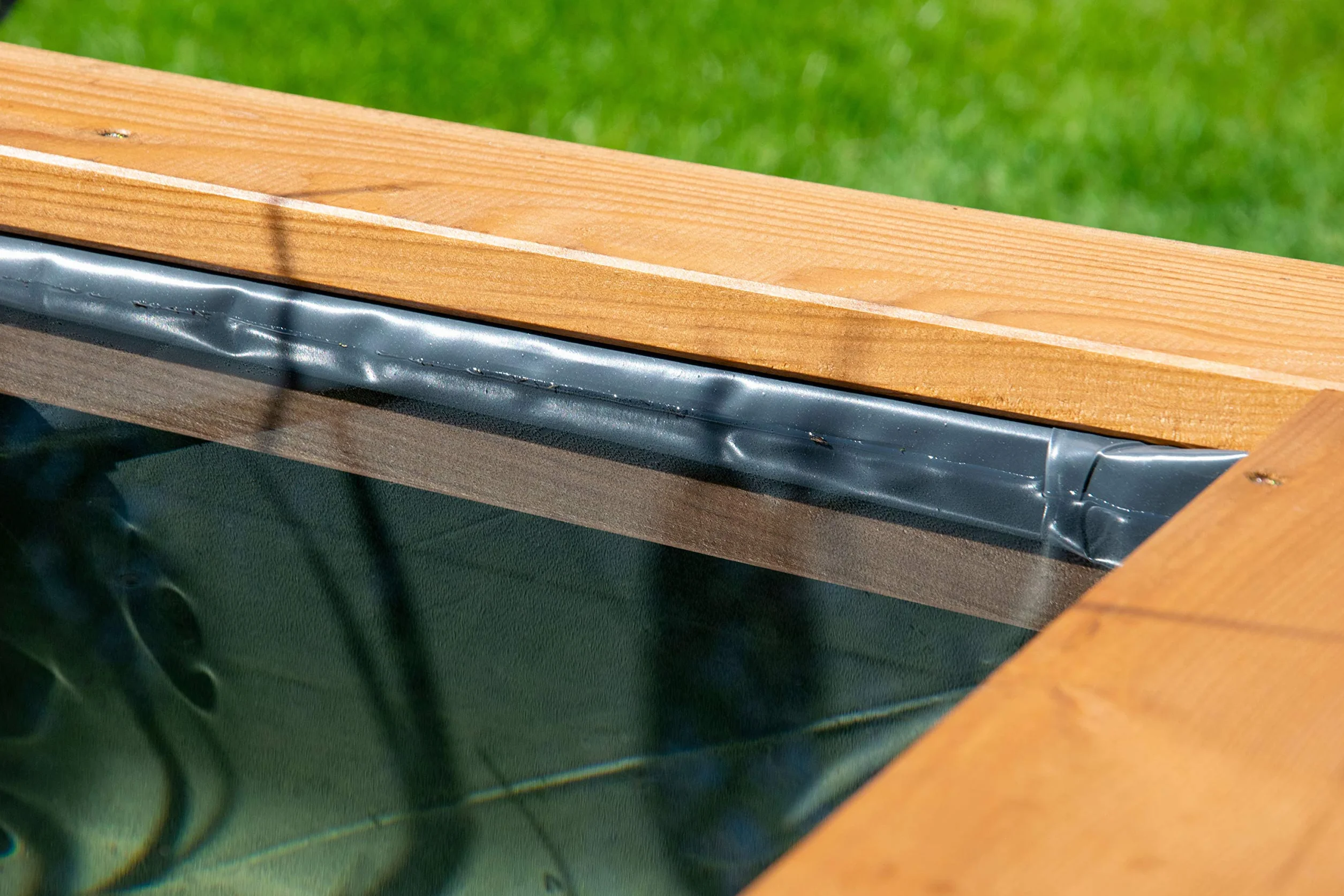 Dobar Étang de Jardin en Bois Robuste 120 x 72 x 42 cm avec Bâche de Protection