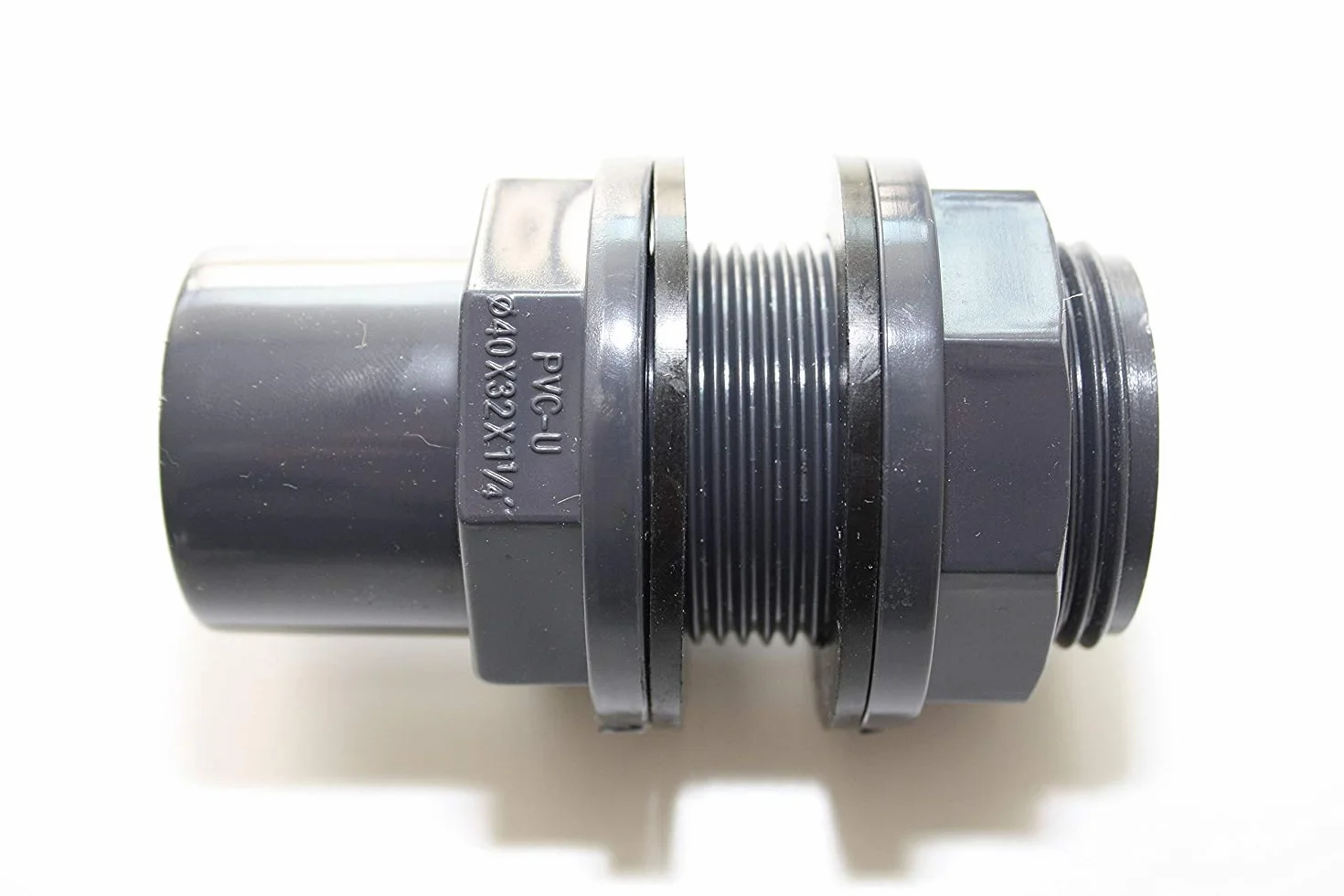Raccord PVC U 32 mm 40 x 32 x 1 1/4" avec manchon adhésif et filetage extérieur