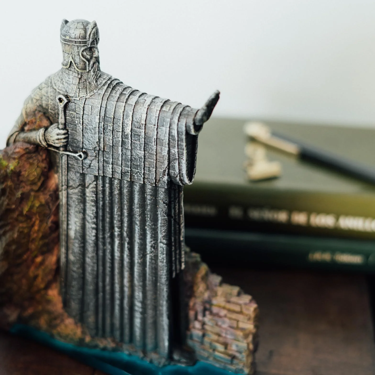 Serre-Livres Grupo Erik Le Seigneur des Anneaux LOTR Argonath