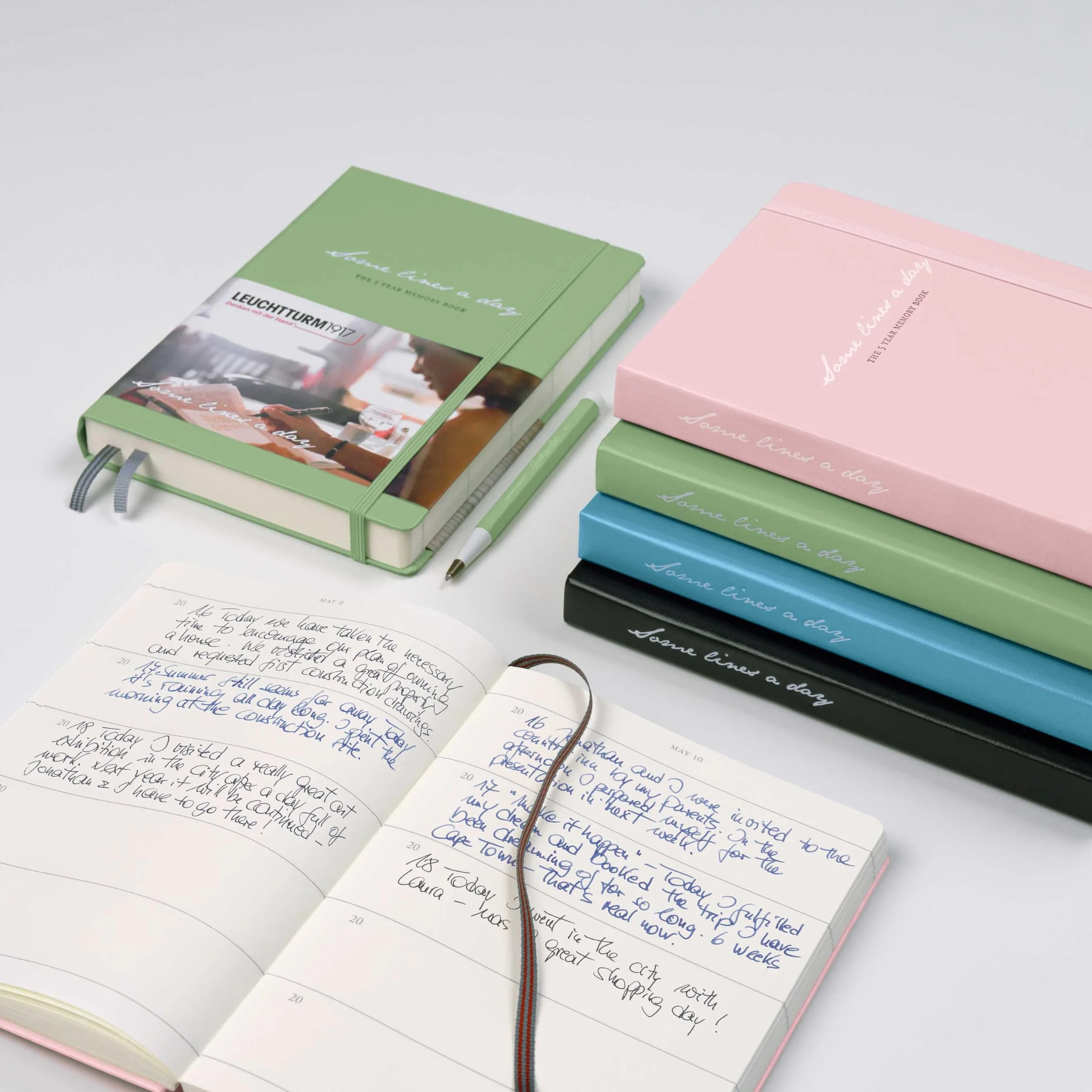 LEUCHTTURM1917 Some Lines A Day Journal sur 5 ans Medium A5 Couverture rigide Lilac