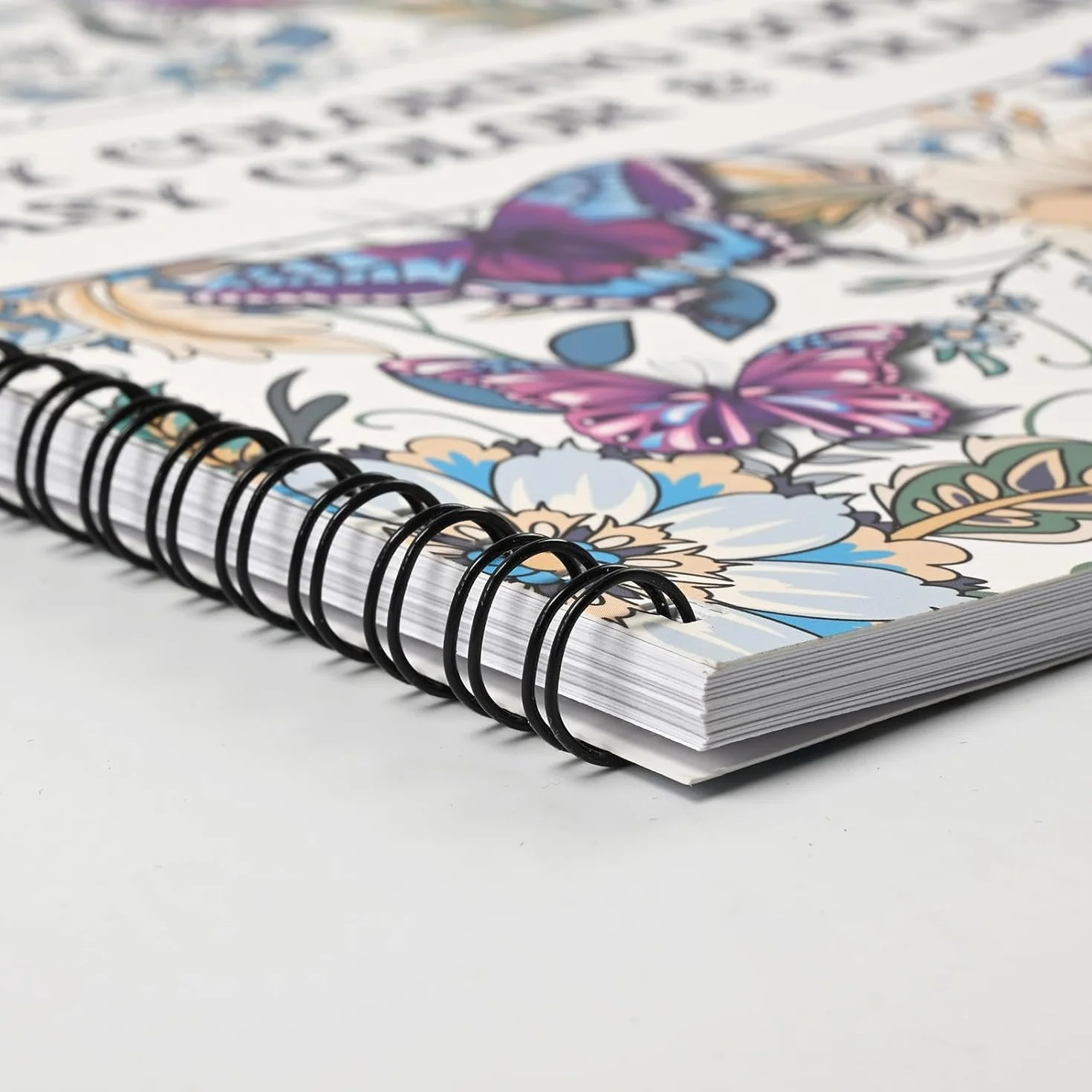 Livre de coloriage pour adultes avec 36 stylos double pinceau, 30 motifs relaxants, spirales