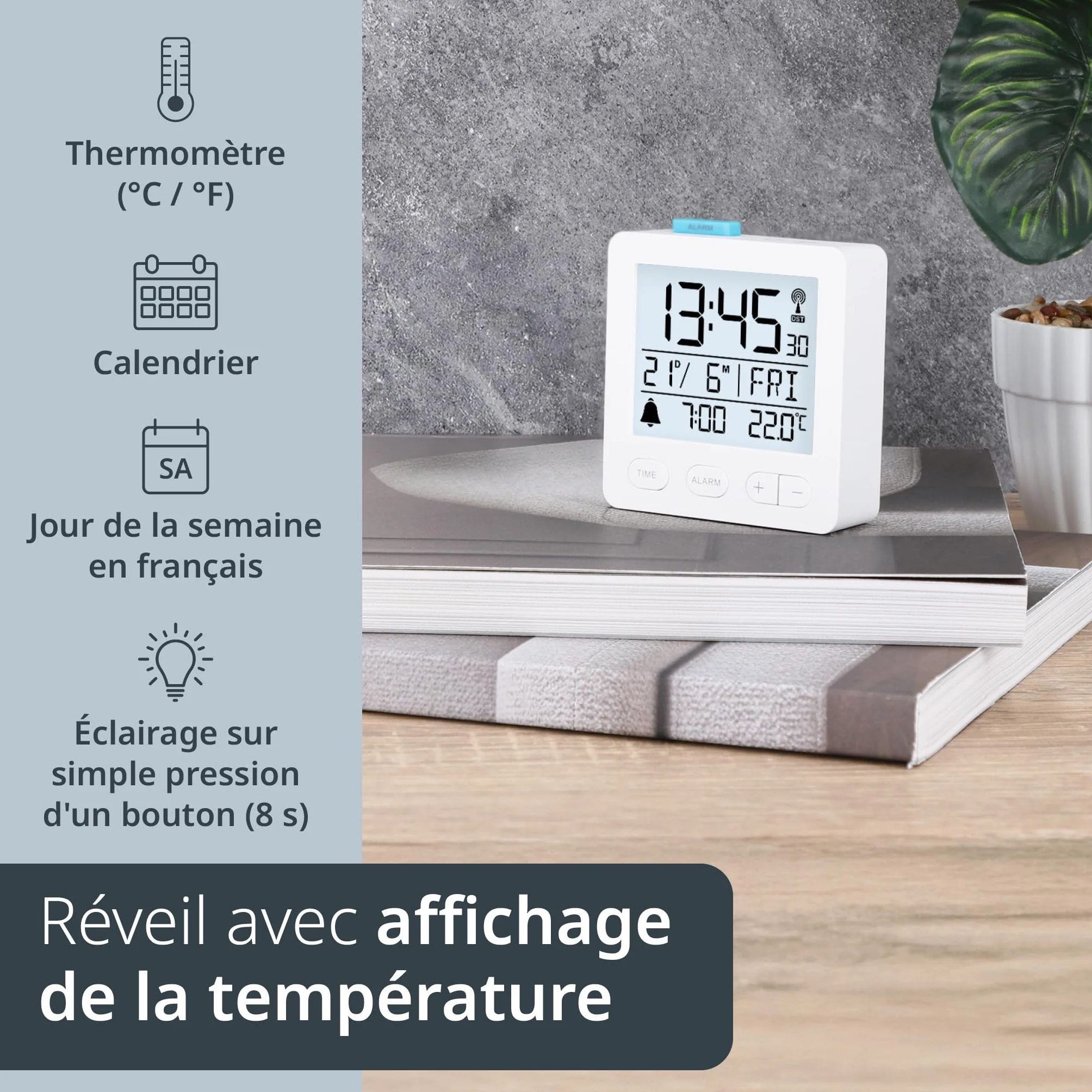 ADE Réveil Radio-piloté Numérique avec Piles, Horloge Radio-pilotée, Température, Date, Blanc