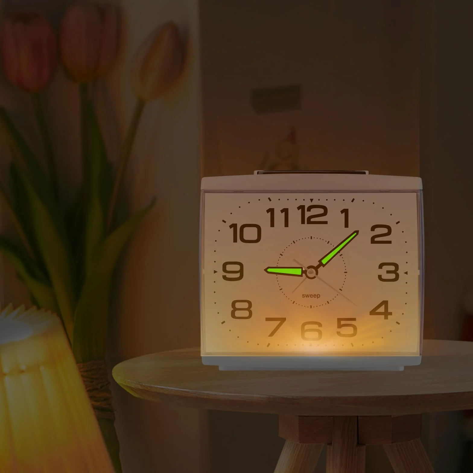 Réveil Matin à Piles Retro Silencieux Grand Cadran Analogique Quartz Alarme Vintage Lumineux Snooze