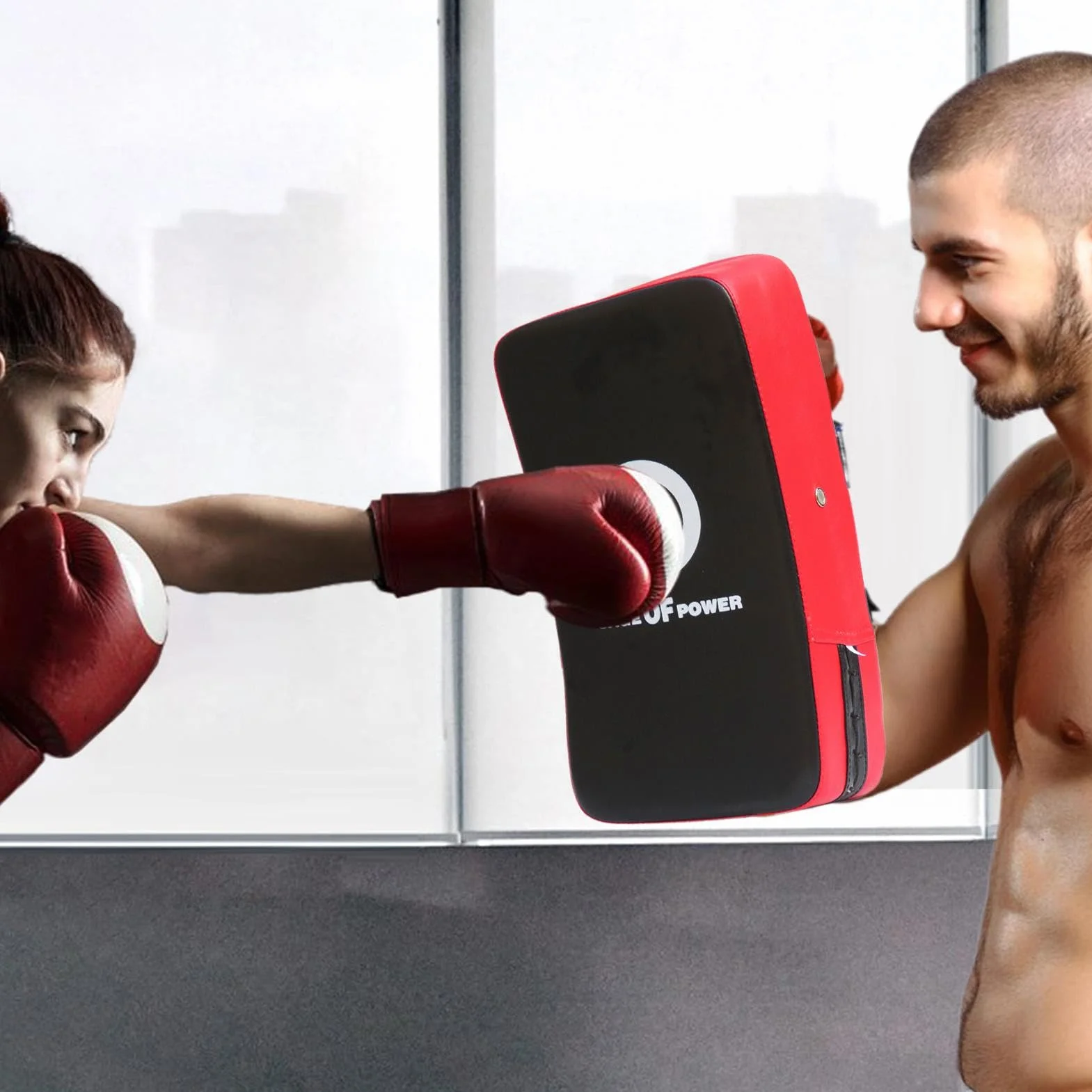 Coussinets de boxe, bouclier de frappe incurvé, bouclier de frappe de boxe, tapis de blocage d'entraînement, bouclier incurvé robuste, idéal pour l'entraînement, le blocage et l'amélioration des