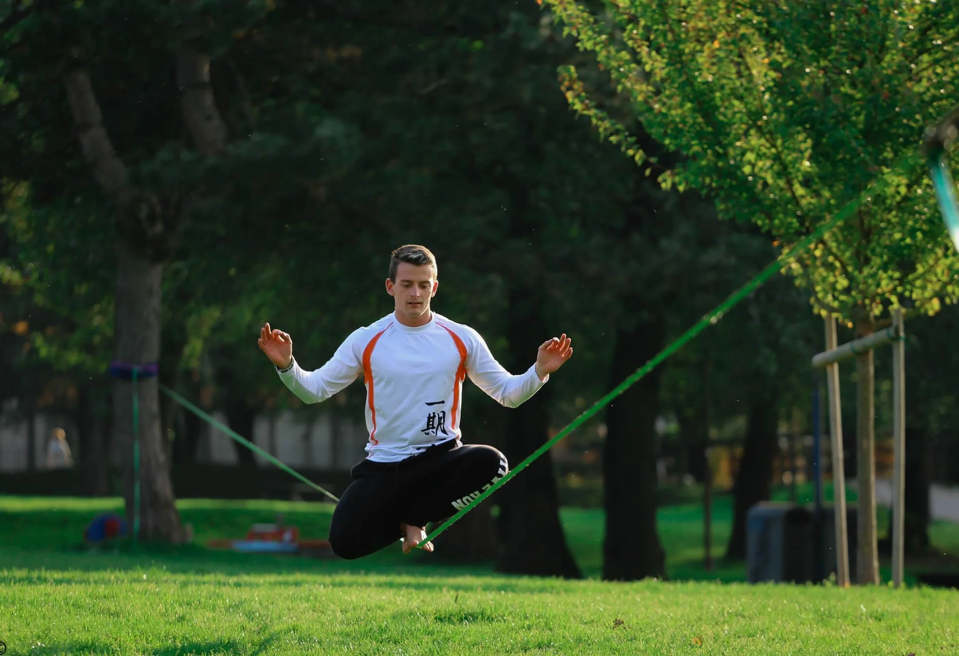 Longline Slackline Kit - Primitive 50 - Contient la Ligne de Marche, des mousquetons, des Anneaux et des Sangles pour Tendre, Ainsi Qu’Un Sac de Transport - Kit Complet Longueur 50m