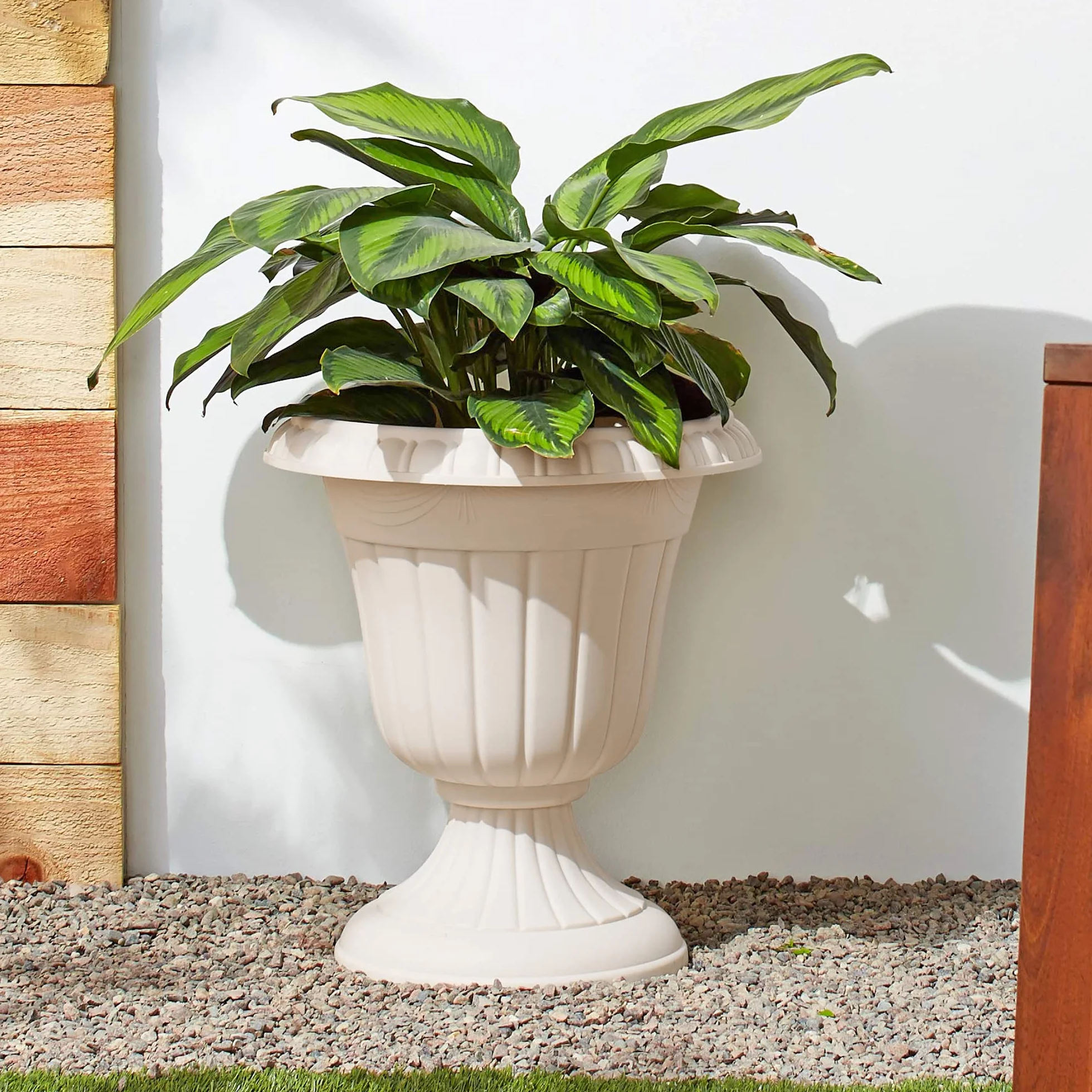 Arcadia Garden Products Pl20bg Traditionnel Plastique Urne 25,4 x 30,5 cm Medium Beige