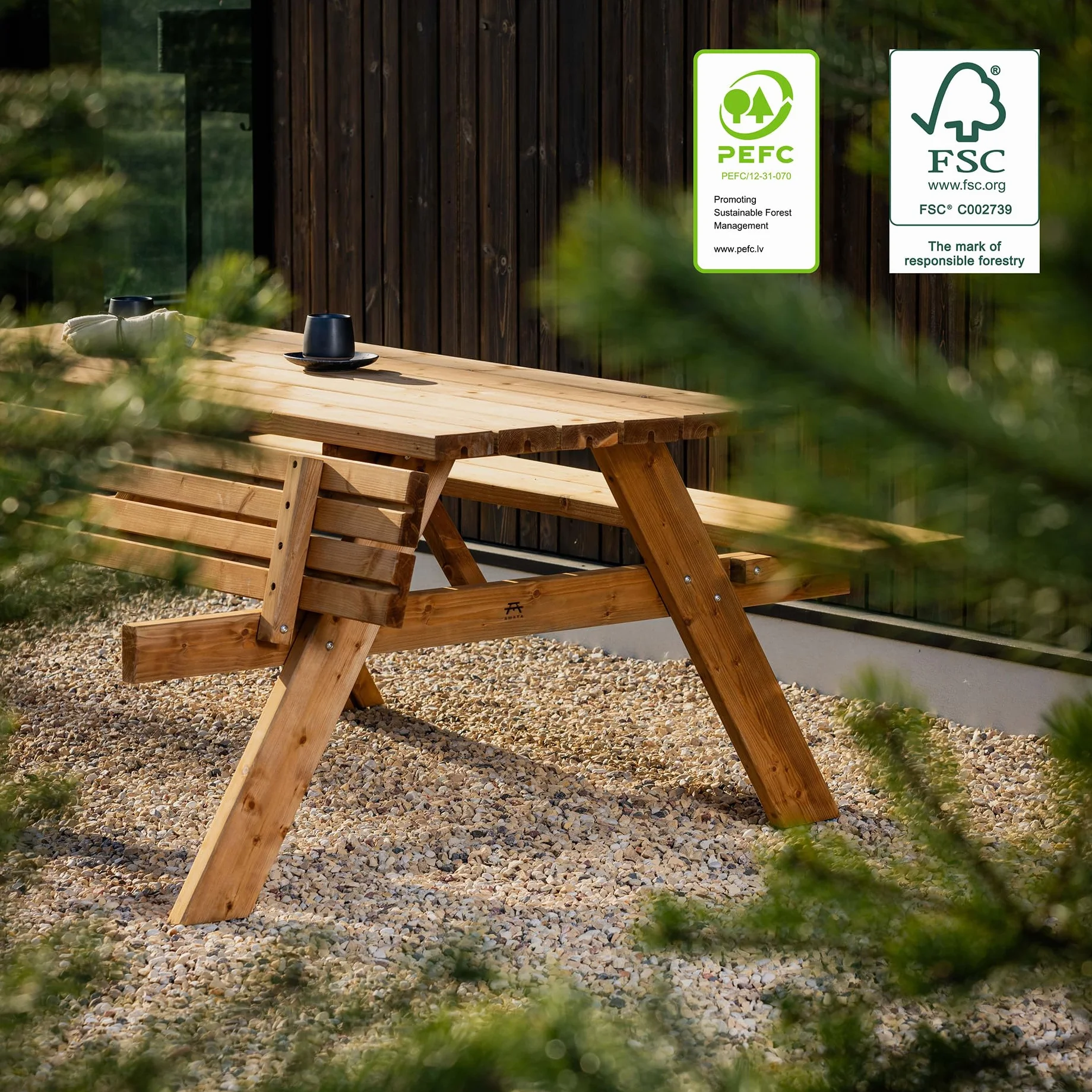 AMATA Table de Pique-Nique Classique pliante Bois résistant aux intempéries Jardin Terrasse