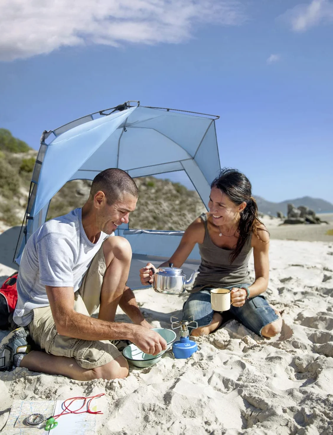 Glymnis Tente de Plage Quick Up Tente de Plage Automatique Protection UV 50+ Protection Contre Le Vent avec système Quick Up Petite Taille repliée pour 4 à 5 Personnes