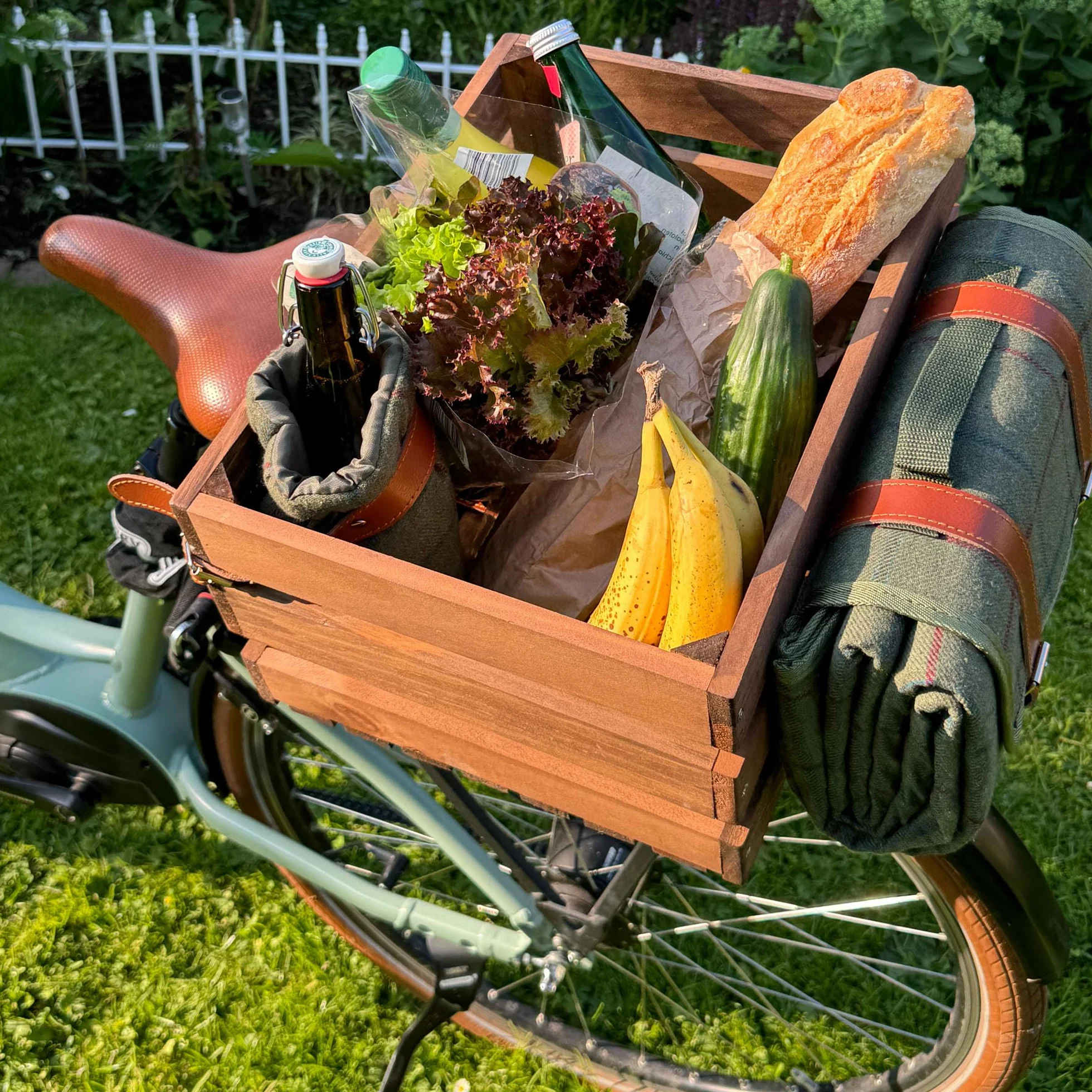 UNUS Caisse pour vélo avec panier arrière en bois, couverture de pique-nique et porte-bouteille