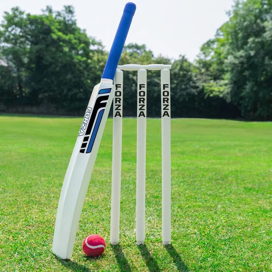 FORZA Ensemble de cricket en bois - Batte de cricket en saule du Cachemire et balle de tennis, kit complet de cricket de jardin junior avec souches, cautions et sac de transport robuste