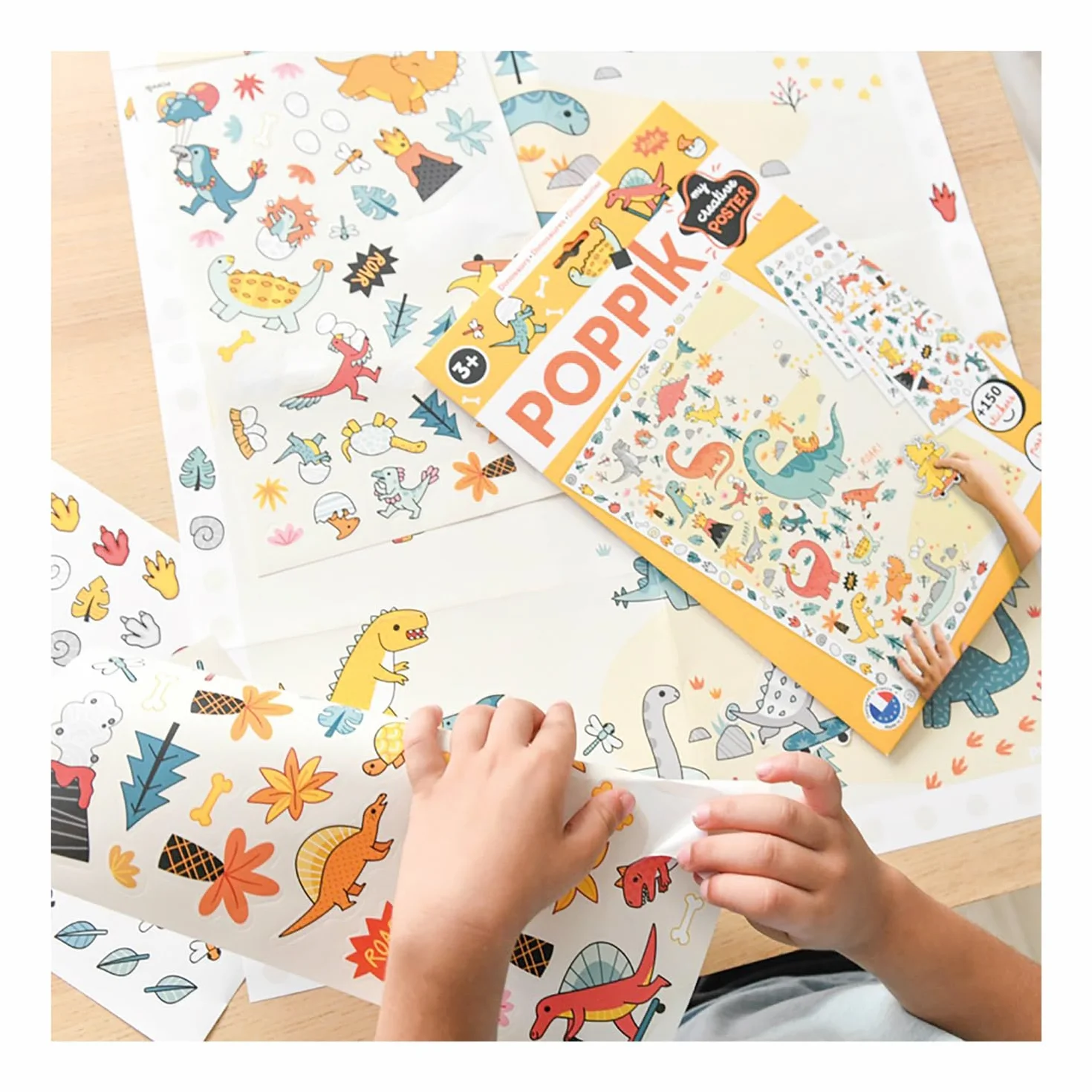 POPPIK Poster créatif Dinosaure avec Autocollants Amovibles Kit d'autocollants pour Enfants 46 x 68 cm