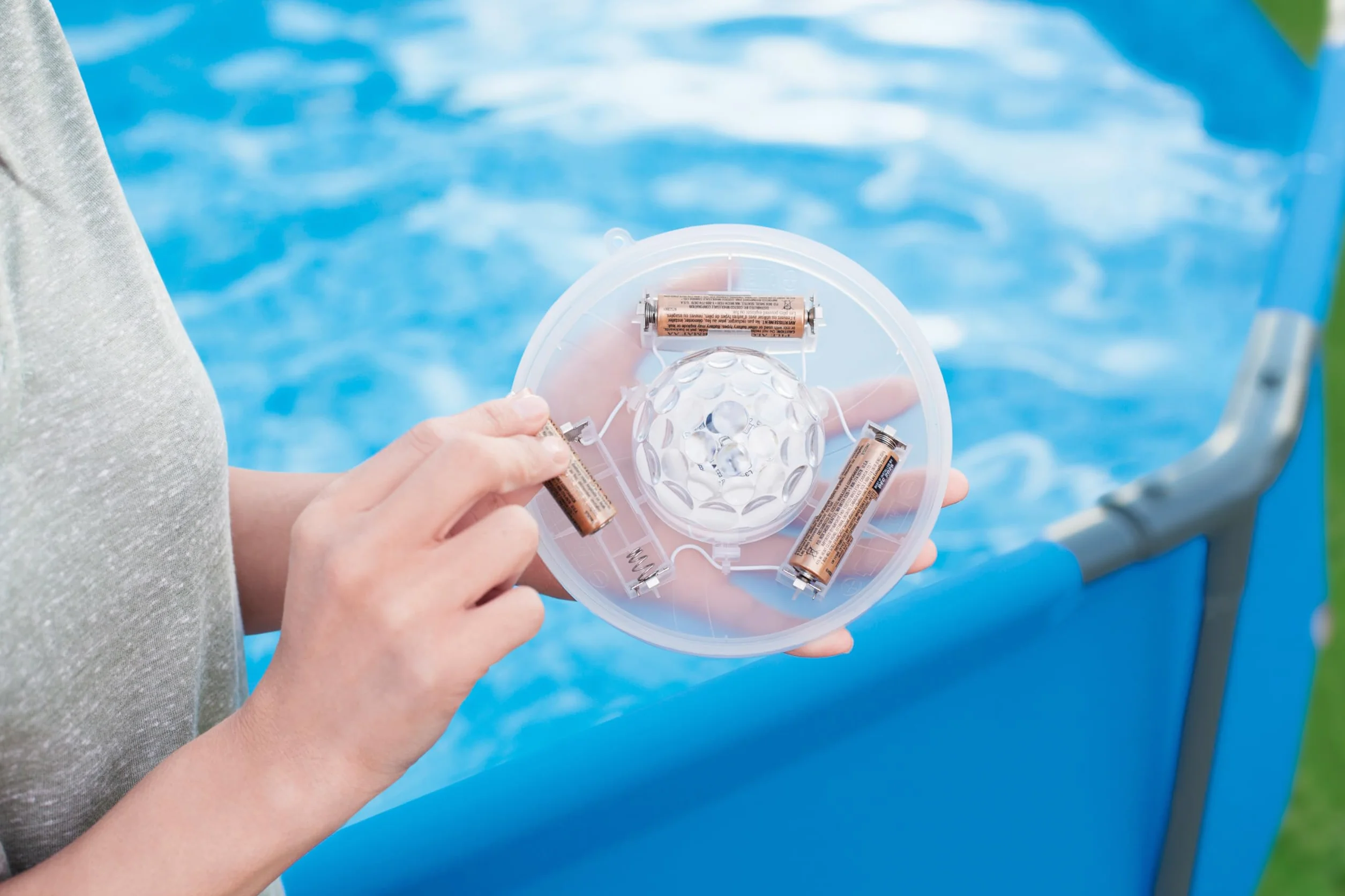 Bestway Lumière Flottante à LEDs 14 cm