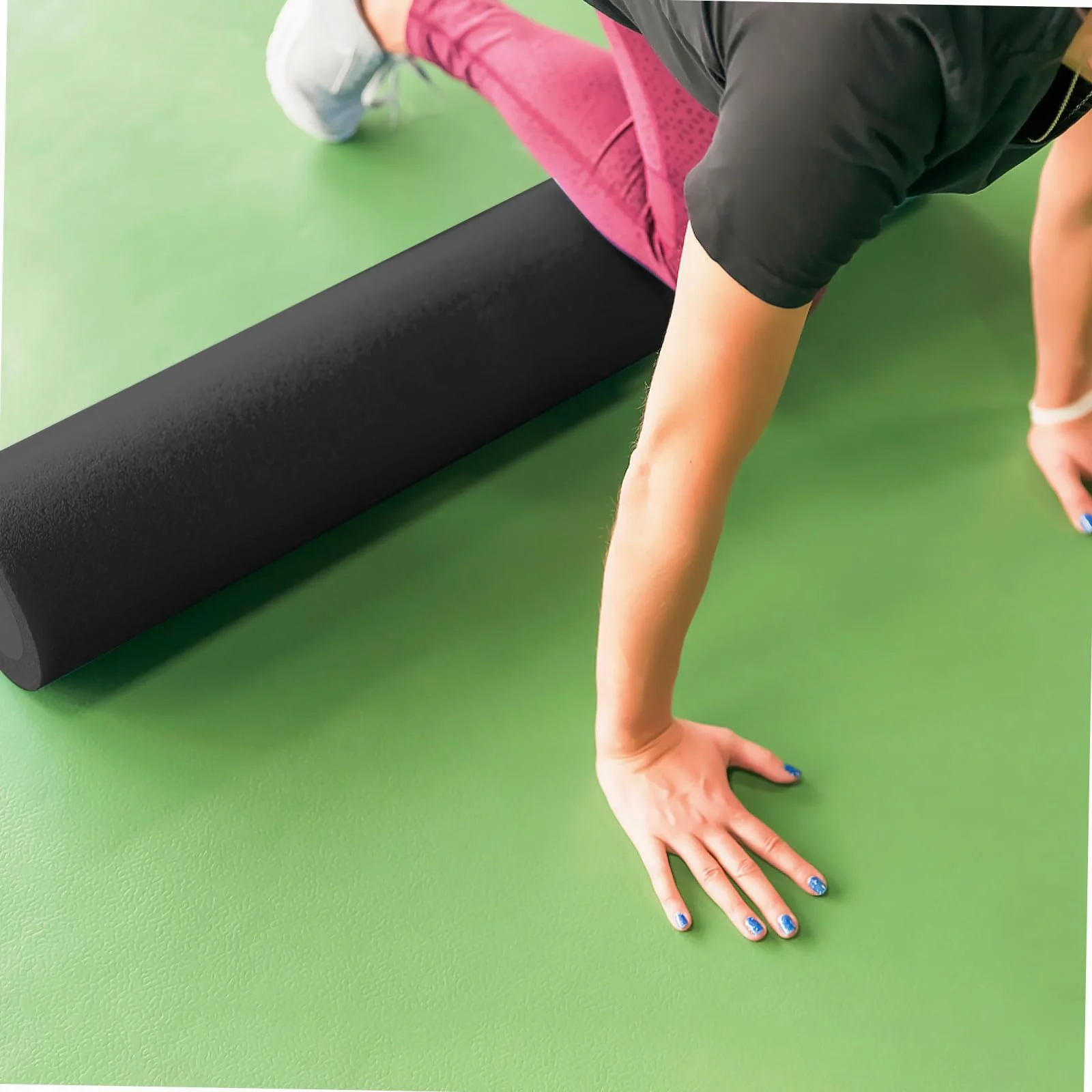GANAZONO Rouleau De Massage Yoga en Mousse Solide 15x60cm, Rouleau De Récupération Musculaire Haute Densité, pour Jambes Et Bras, Entraînement Pilates Et Relaxation Musculaire