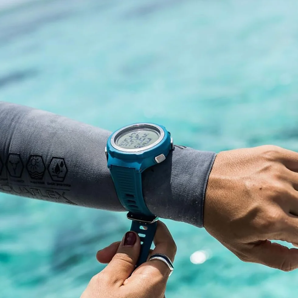 Aqualung i200C - Ordinateur de plongée, Bluetooth, Quatre Modes de Fonctionnement, Navigation intuitive, idéal pour la plongée sous-Marine