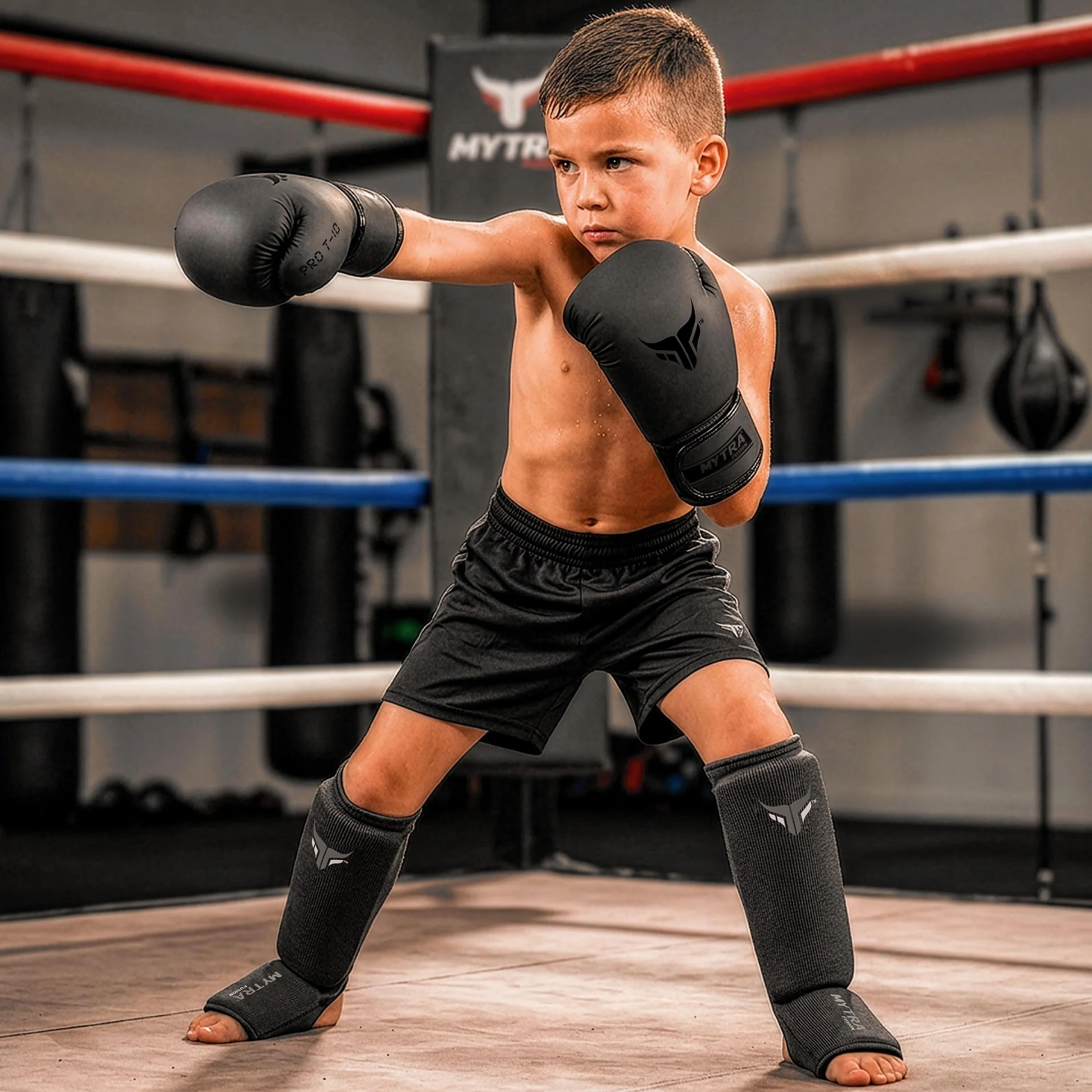 Junior Protecteur Tibia-Cou-de-Pied Extensible Protege Tibia Boxe léger et rembourré entraînement protège Tibia Muay Thai, Arts Martiaux et Protege Tibia MMA Enfant